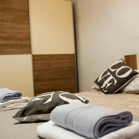 Apartman Flower Šibenik Buitenkant foto