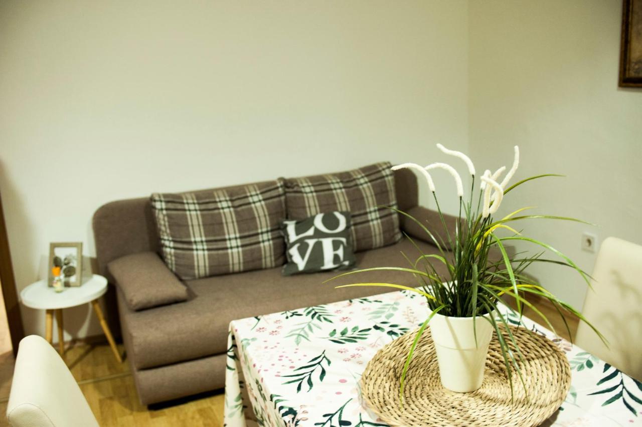 Apartman Flower Šibenik Buitenkant foto