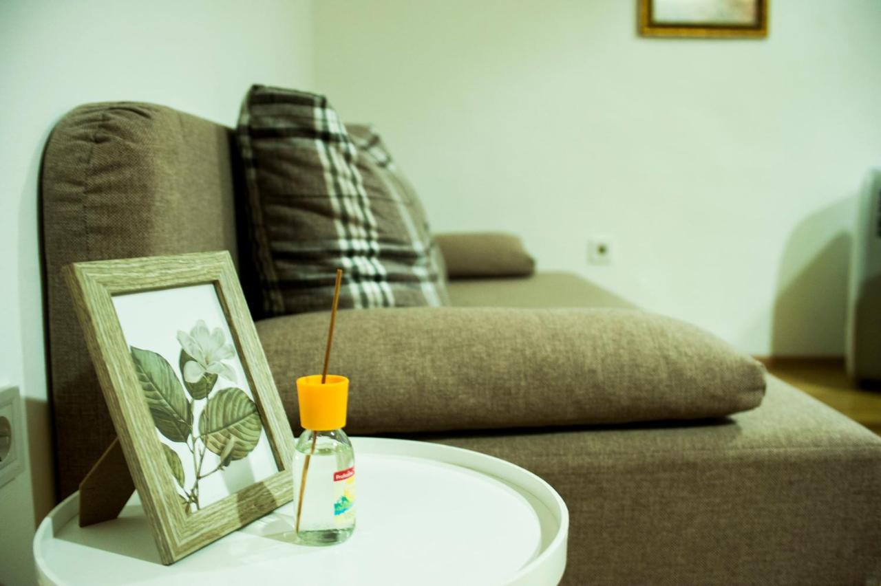 Apartman Flower Šibenik Buitenkant foto
