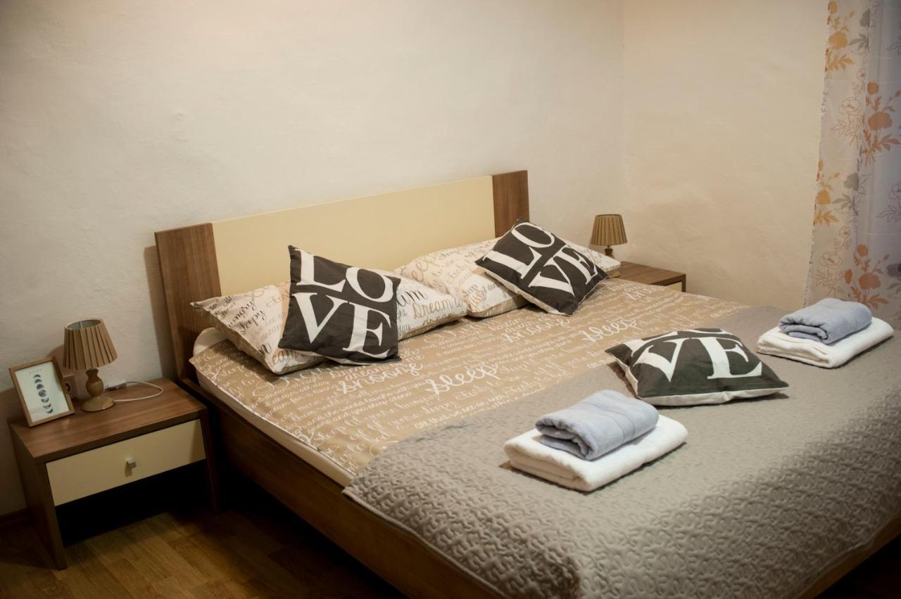 Apartman Flower Šibenik Buitenkant foto