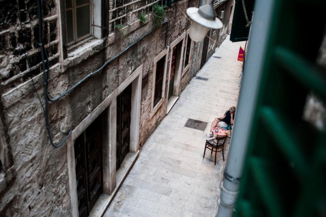 Apartman Flower Šibenik Buitenkant foto