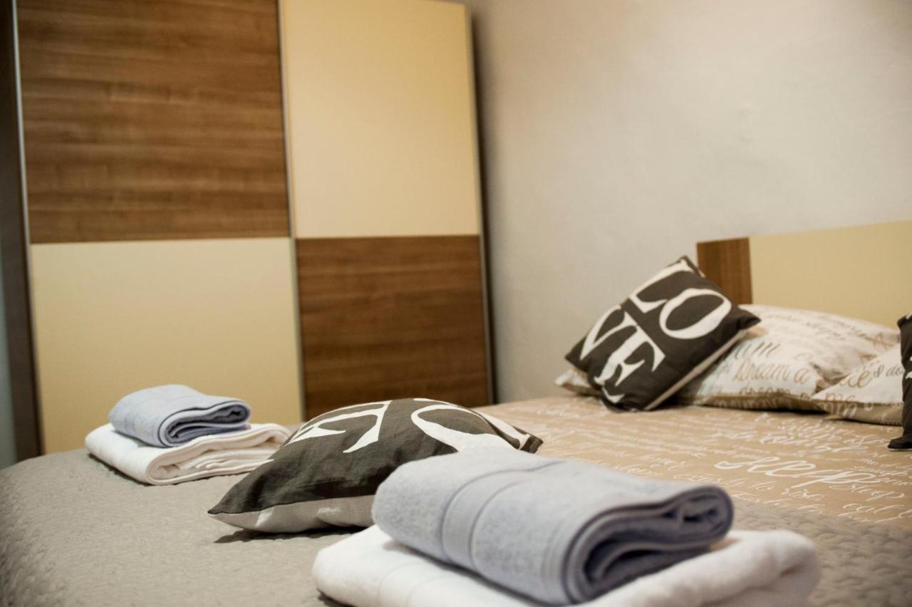 Apartman Flower Šibenik Buitenkant foto